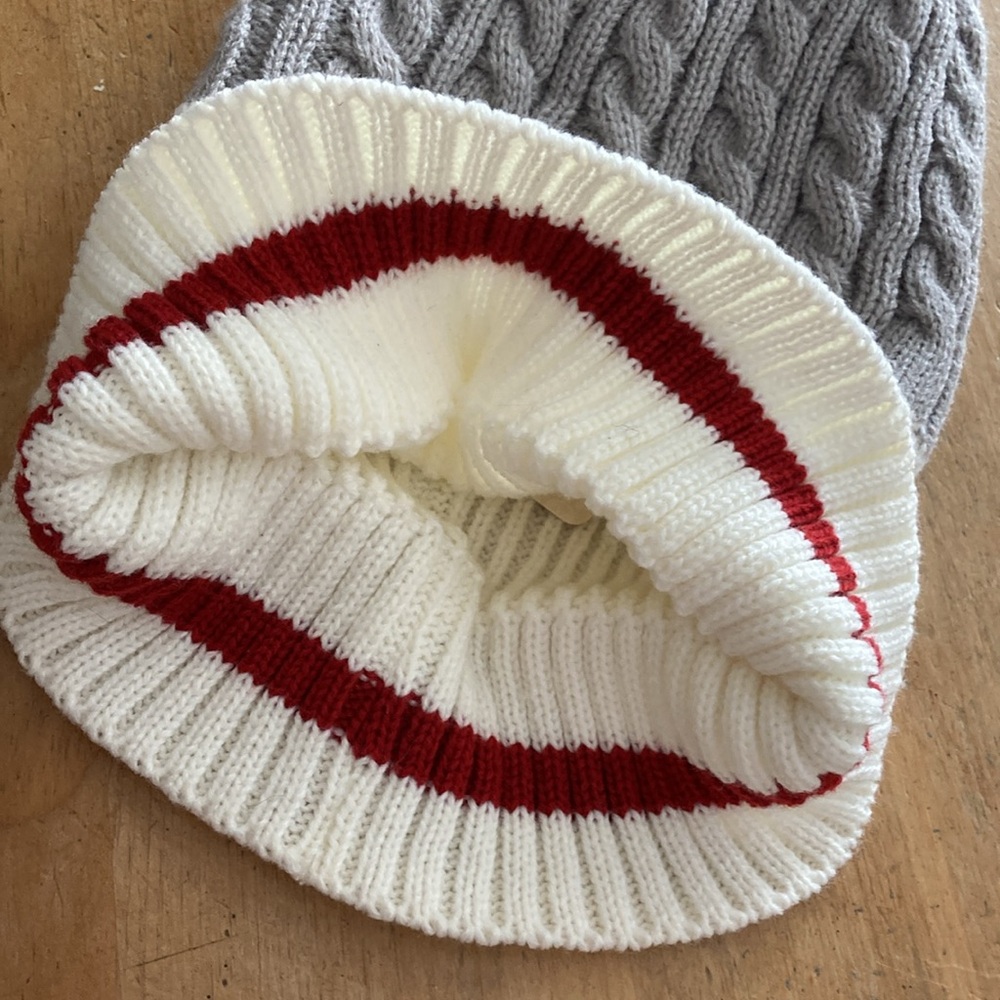 Cherie Bliss Cable Knit Tuque & Mitt Set – 1 Set (PomPom Hat + Mitts) - Picture 6 of 16